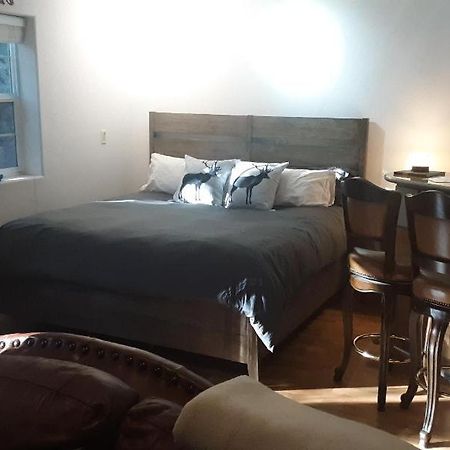 Winterfell Inn - No Xtra Fees, Dogs Ok, King & Queen Suites Arnold Luaran gambar